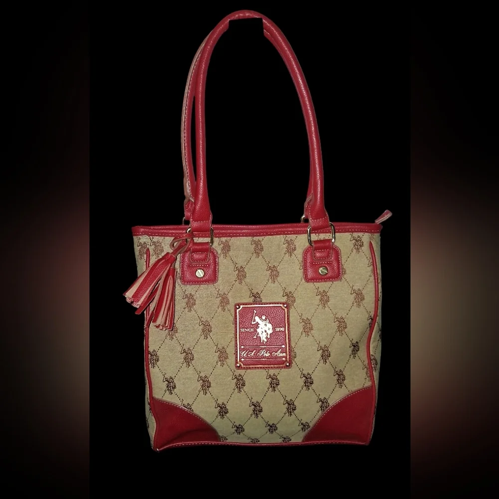 US Polo Assn. Shoulder Bag Large - Like New - Picture 7 of 13